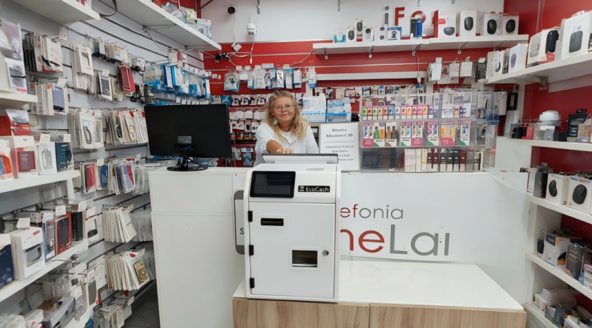 Italian Retail Store Deploys Smart Cash Machine for Efficient Cash Management